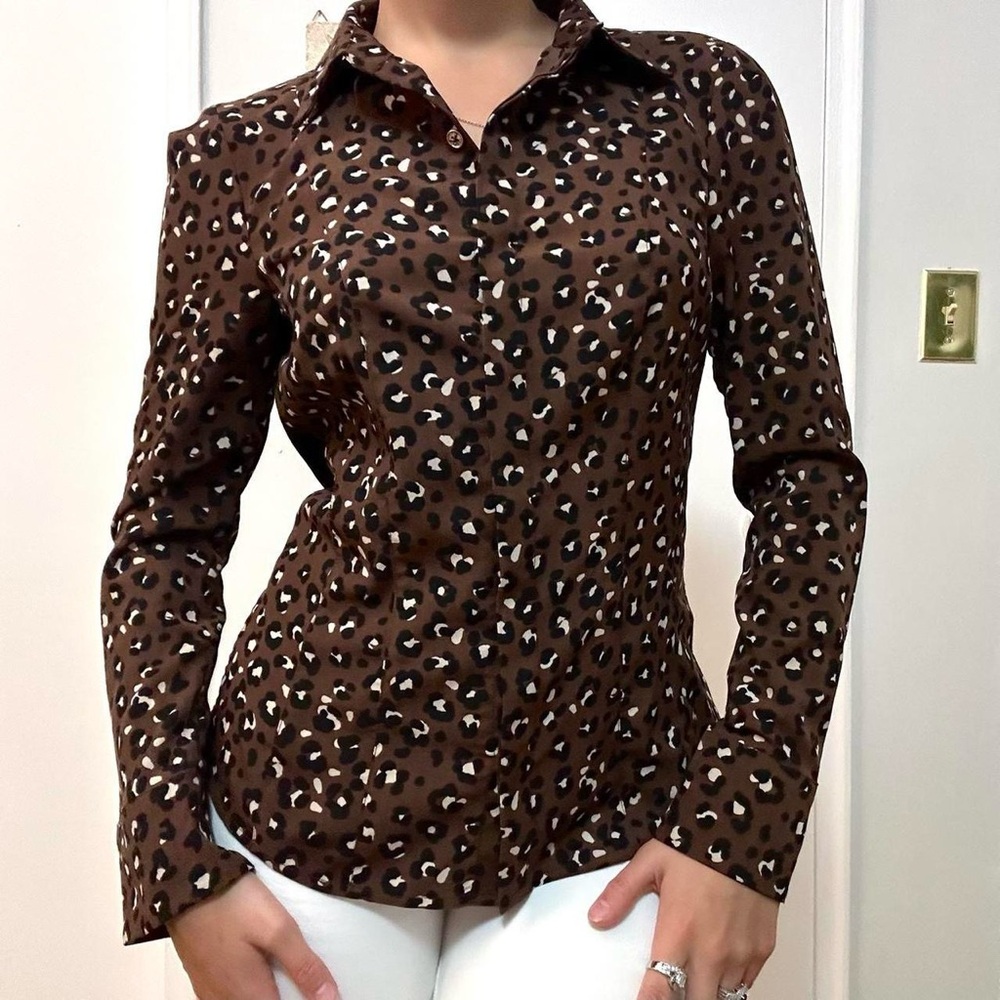 Tommy Hilfiger leopard print button up Shirt Size Small